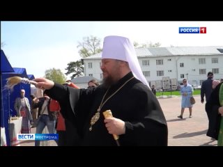 Открытие Пасхальной ярмарки в Костромском кремле прошло под звон колоколов