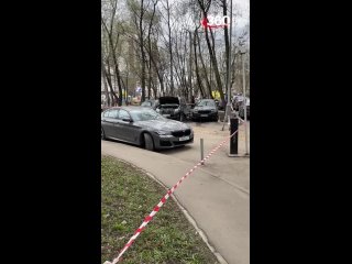 Взрыв Land Cruiser в Москве： бизнесмену едва не оторвало ноги