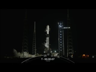 Ранним утром SpaceX запустила 23 спутника Starlink