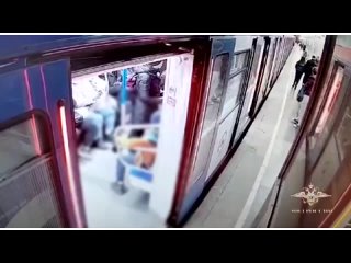 В Московском метро - Конфликт пассажиров перерос в уголовное дело