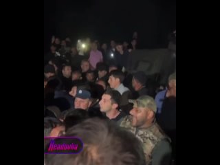 В Армении начались жесткие стычки силовиков и протестующих поводу соглашений Еревана и Баку