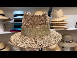 Видео от CARDINAL&MARGO Шляпы и одежда