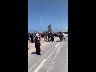 El ejrcito de ocupacin israel abri fuego contra los civiles que se dirigan a sus hogares