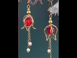 Серьги-колокольчики с рубиновыми бусинами