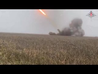 Los equipos del MLRS “Uragan“ queman posiciones de las Fuerzas Armadas de Ucrania en la zona de Novomikhailovka