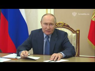 Путин поручил при необходимости скорректировать выплаты пострадавшим от паводка