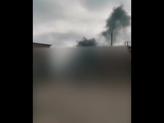 ❗ВСУ ударили вторым БПЛА по складу ГСМ, где в тот момент находились работники и спасатели, сообщил губернатор Старовойт... (видео)