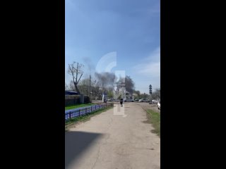 💥В районе пятой школы Луганска очевидцы слышали сильный взрыв, потом начался пожар.