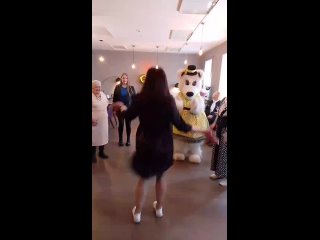 Video by Поздравление от Белого мишки Тоби и его друзей