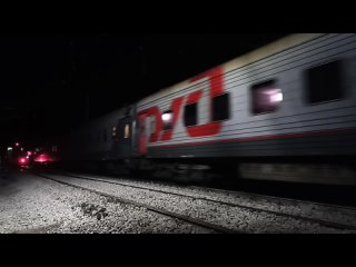 Видео от Поезда умчатся к морю и в далёкие края