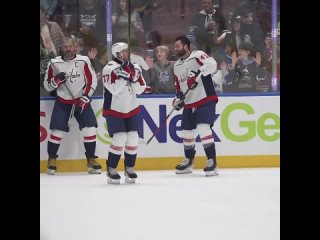 In honor of his 1,000th game, all of the Capitals lined up to give T.J. Oshie a smack with their sticks