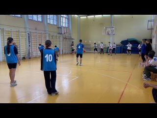Видео от Физкультура и спорт в СОШ №322