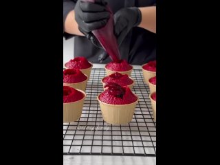 Капкейки Красный бархат  🧁🍒❤ СЛАДКИЕ РЕЦЕПТЫ!