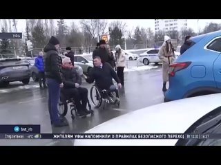 Сотрудники Госавтоинспекции в очередной раз напомнили водителям о правилах остановки в общественных местах, а также проверили па