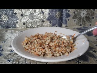 240402 Вкусная гречка с рисом тёртый сыр лук морковь сливочное масло хмели сунели семечки молотые