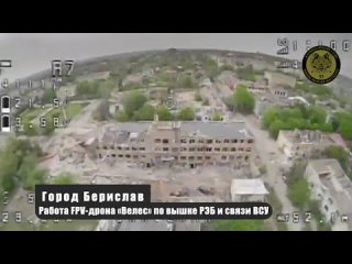 Операторы добровольческого батальона имени В.Ф. Маргелова уничтожили FPV-дронами «Велес» несколько вышек РЭБ и связи украинских