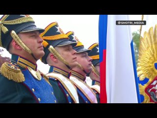 En la Plaza de la Catedral se celebrar una ceremonia de entrega del Regimiento Presidencial al Presidente ruso con motivo de su