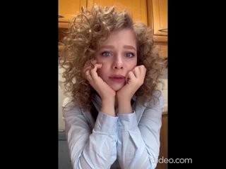 Беременная вторым ребенком Арзамасова о странных привычках в еде: «Спагетти с маслом, потом огурцы, потом яблочко» (видео)