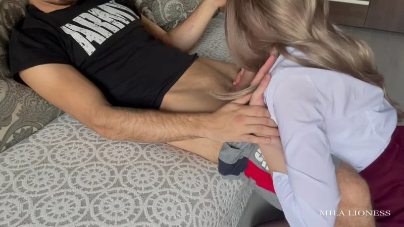 Fucked the teacher at home after a deep, gentle, long blowjob after lessons. Milf.