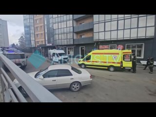 В Улан-Удэ мужчина сорвался с 7-го этажа