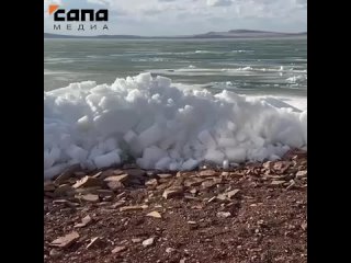 На озере Белё в Хакасии произошло ледяное цунами