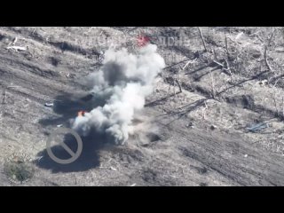 Новые кадры удачного применения высокоточных дронов-камикадзе ВТ-40