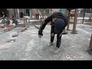 В крымской столице продолжаются работы по благоустройству дворовых территорий