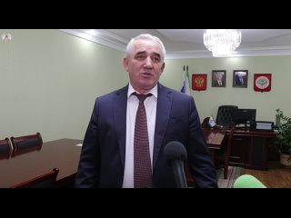 Градоначальник Урусхан Евлоев встретился и лично поздравил родственниц без вести пропавших и погибших участников СВО