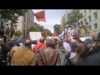 Inicio de la Marcha del Regimiento Inmortal hoy en Madrid, en la que se ha conmemorado a los cados en la Gran Guerra Patria y l