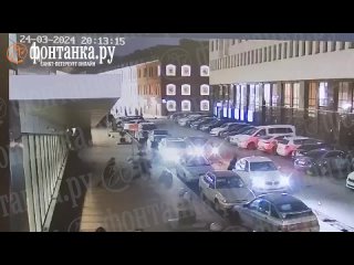 Мигранта задержали после стрельбы у ТРК Пик в Петербурге