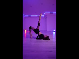 Студия танцев Pole Dance Style. Стриппластика. Ученица студии Анастасия.