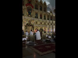 В Кафедральном соборе начиналась Божественная литургия в честь праздника Воскресения Христова