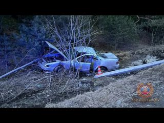 В аварии в Красноярском крае погиб непристегнутый пассажир, еще двое находятся в больнице
