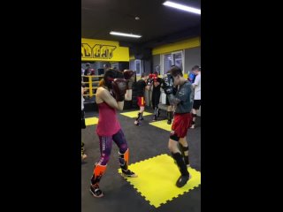 Video từ FAYD бокс кикбоксинг тайский бокс Новосибирск