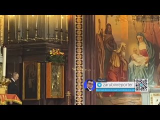 Владимир Путин приехал в Храм Христа Спасителя пасхальную службу