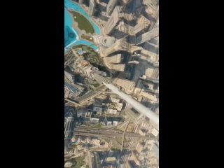 Самое высокое здание в мире - Бурдж Халифа в Дубае с необычного ракурса