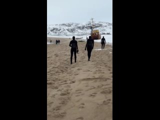 Видео от Arctic Surf  Арктический сёрфинг в Териберке