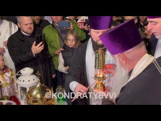 Частица Благодатного огня доставлена из Иерусалима в Россию  губернатор Краснодарского края
