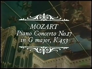 Mozart - Piano Concerto №17 in G Major, K453/V. Ashkenazy/Philharmonia Orchestra/Sheldonian Theatre_Oxford_England_December 1977