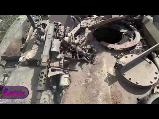 Абрамс: первый огонь  Минобороны РФ показало кадры первого трофейного американского танка, сожженного на Донбассе и эвакуир