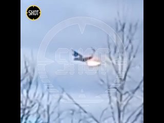 Очевидцы сообщают об аварийной посадке самолёта в Иваново. Борт с горящим двигателем около 12:40  заметили в районе Богородского