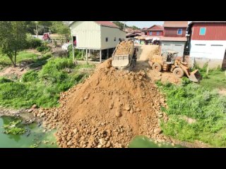 Impossible Canal Recovery Project Building a Temporary Dam with Wheel Loader  25ton Dump Truck
