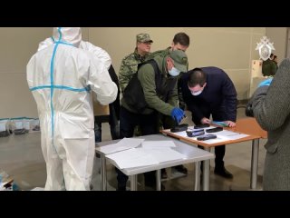 18+ Оружие, тела и гильзы — опубликованы кадры работы следователей СК РФ на месте теракта в «Крокусе»