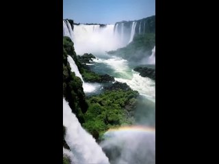 Комплекс из 275 водопадов, Игуасу, Бразилия 🌊