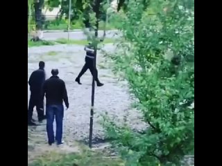 Ножевой бой - Крутой НожеБоецtan video