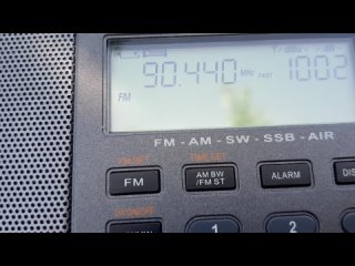 Дорожное радио Новоазовск 90.4 МГц (местный рекламный блок) ()