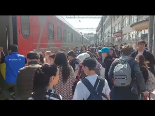 ️В эти минуты группа белгородских школьников отправляется из вокзала Махачкалы домой в Белгород