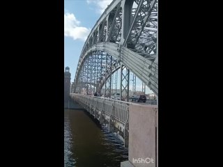 Один из красивейших мостов Санкт Петербурга.,..Мост Петра Великого или Большеохтинский.