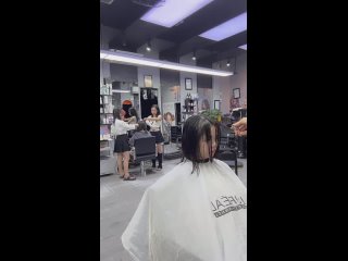 Hairstyles - Hairstylist - How to cut a Short Layered Bob Haircut Full Tutorial With Easy Hair Cutting Techniques