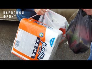 Жители Оренбурга массово несут вещи пострадавшим от паводка. Что необходимо?